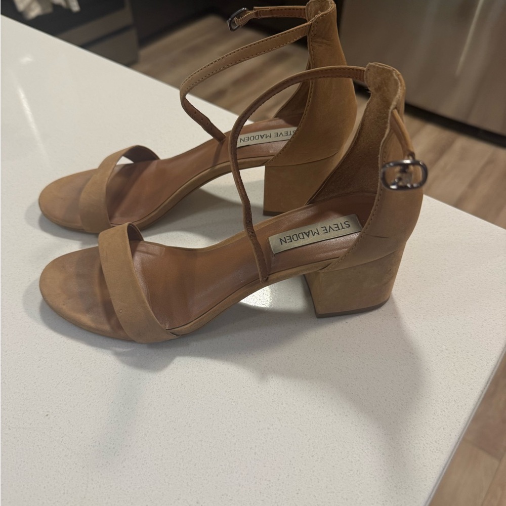 Steve Madden Heels - Picture 3 of 9